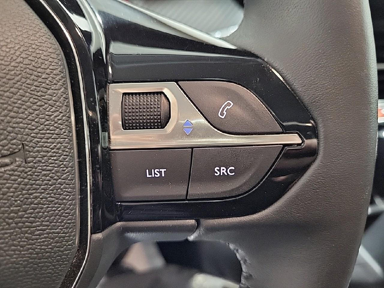 Peugeot 208 puretech 75 s&s bvm5 active pack — photo 19