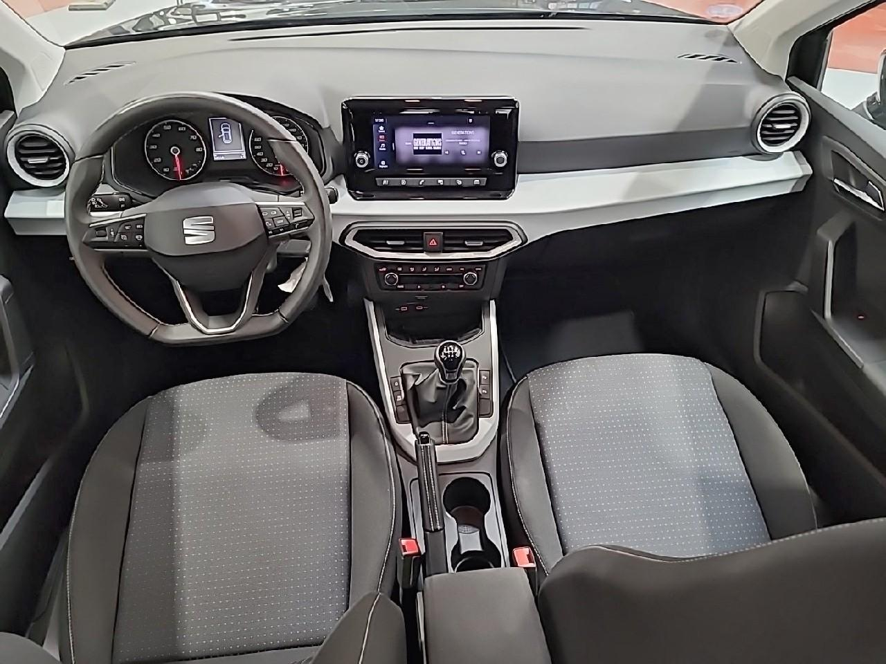Seat Arona 1.0 tsi 95 ch start/stop bvm5 urban — photo 12