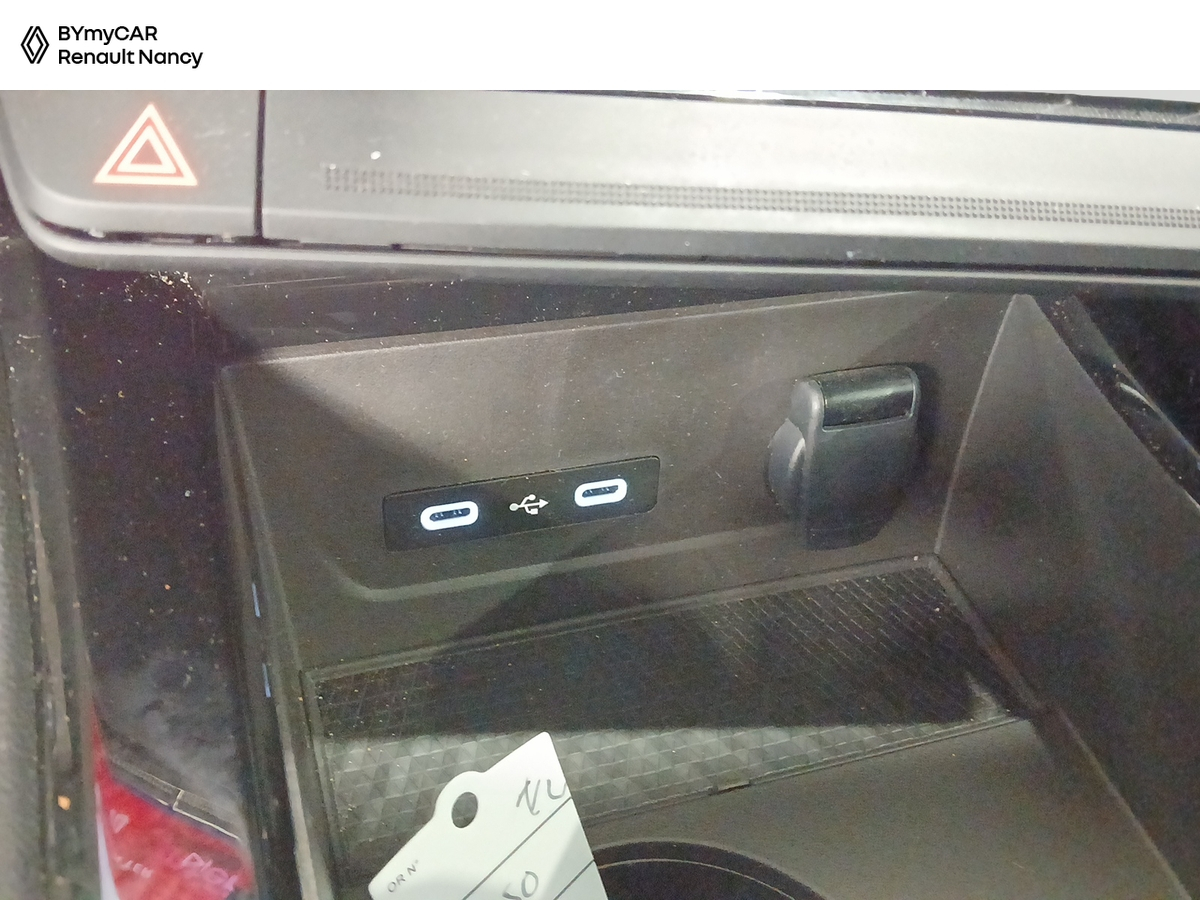Renault Espace full hybrid E-Tech 200 ch 7pl — photo 19