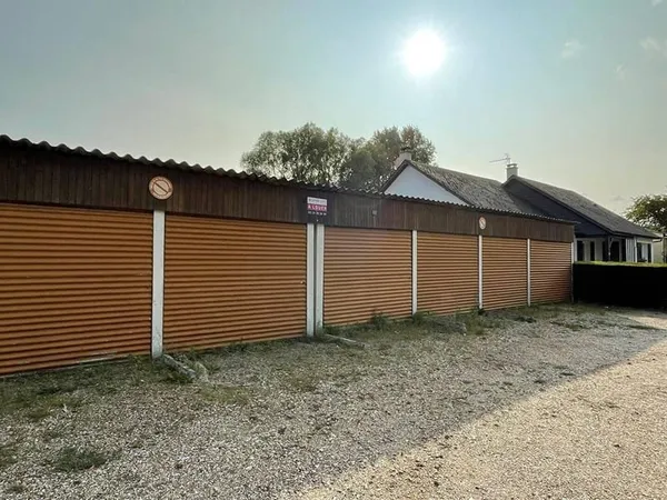 Parking 12 m²
