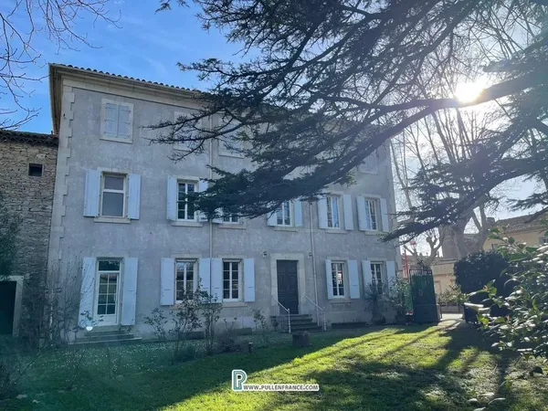 Maison de luxe 10 pièces 330 m²