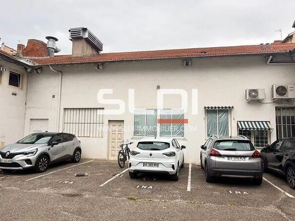 Local d'activité 335 m²