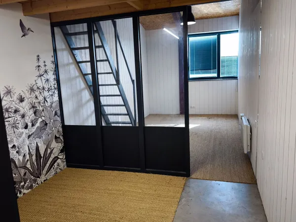 Bureau 23 m²