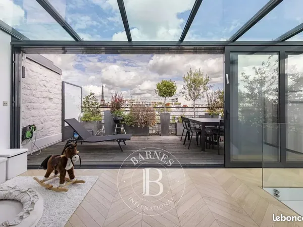 Triplex 6 pièces 130 m²