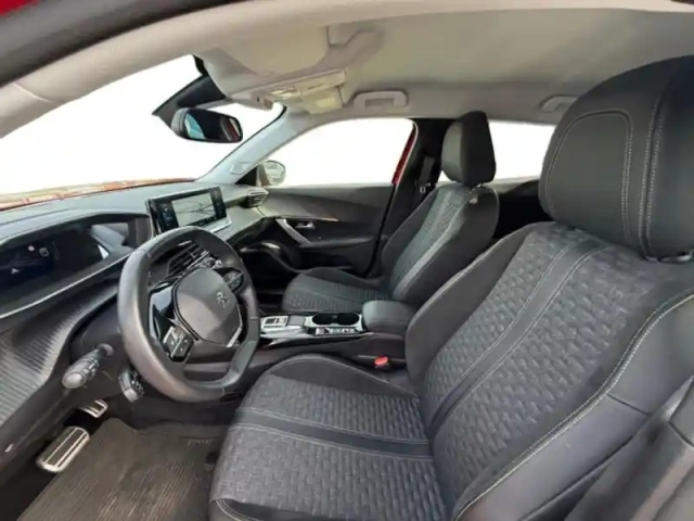 Peugeot 2008 e- 136ch roadtrip — photo 9