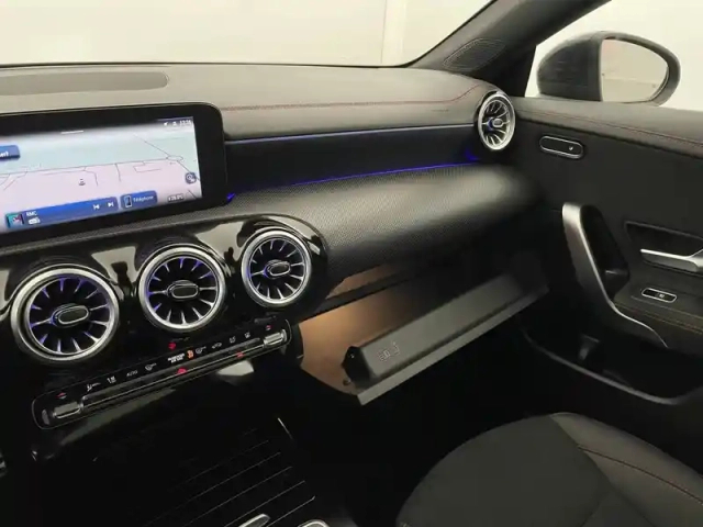 Mercedes Cla shooting brake 250 e 8g-dct — photo 63