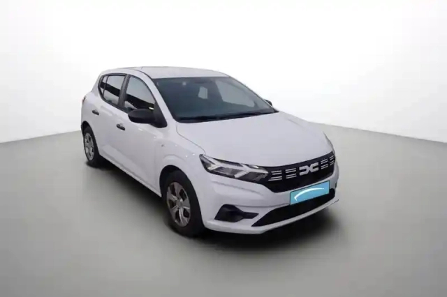 Dacia Sandero sce 65 — photo 8