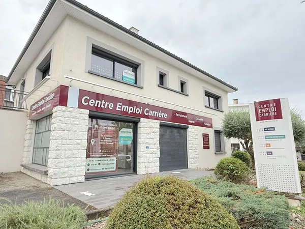 LOCAL COMMERCIAL SUR AXE PASSANT PAMIERS
