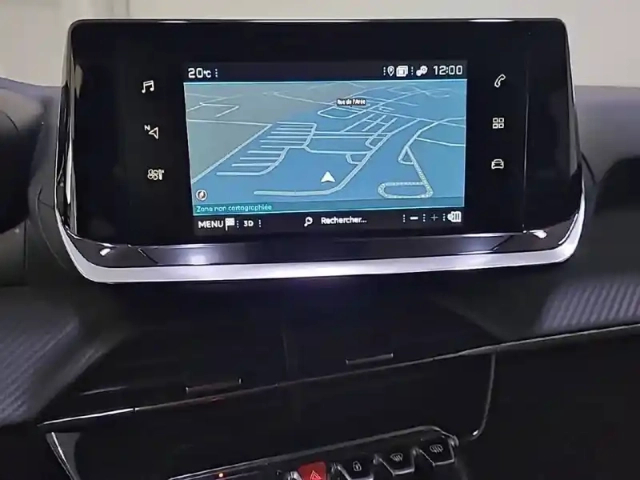 Peugeot 2008 puretech 130 s&amp;s eat8 — photo 39