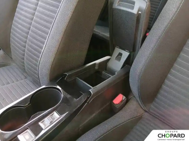 Peugeot 208 electrique 50 kwh 136ch — photo 39