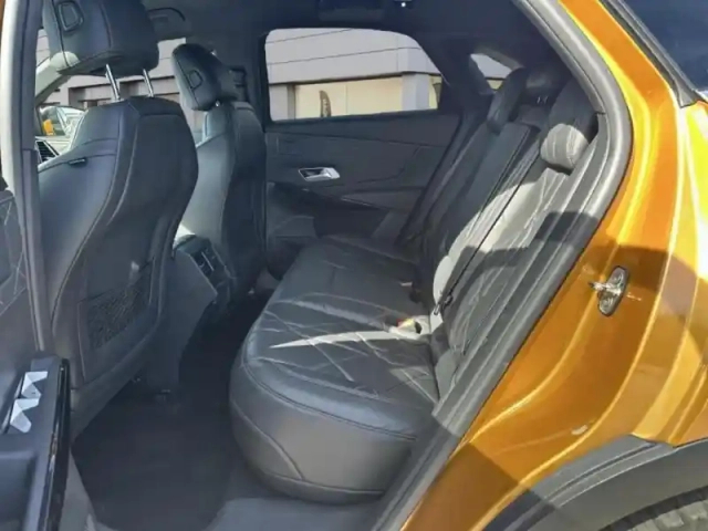 Ds Ds 7 crossback e-tense 4x4 300ch rivoli — photo 10