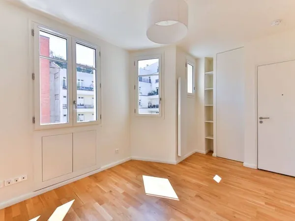 Studio 1 pièce 17 m²