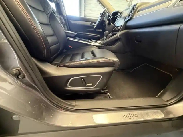 Renault Koleos blue dci 150  x-tronic — photo 27
