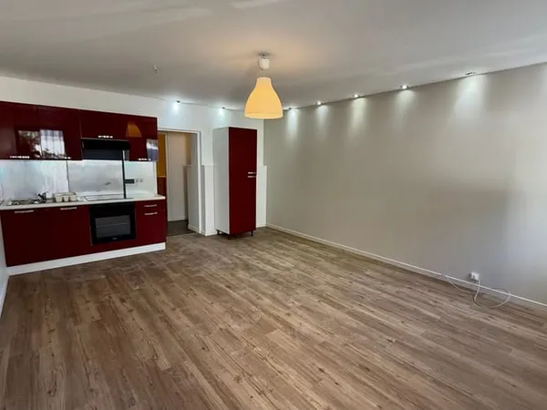 Bureau 450 m²