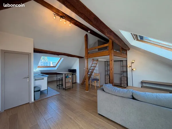 Studio 1 pièce 22 m²