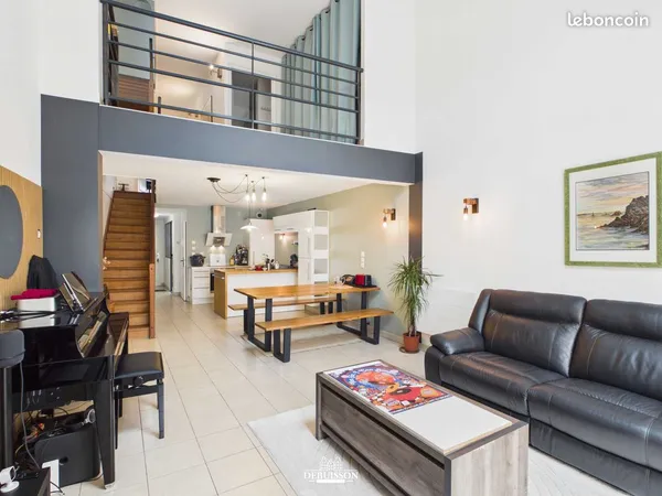 Maison 7 pièces 140 m²