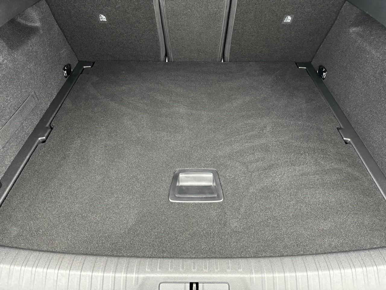 Peugeot 3008 hybrid 145 e-dcs6 gt — photo 14