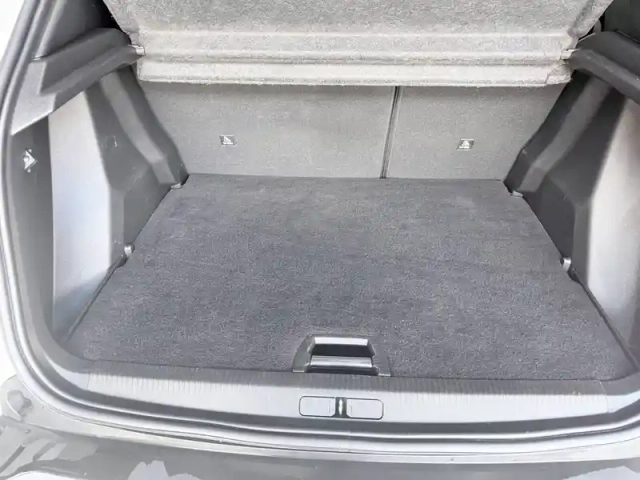 Peugeot 2008 electrique 136 ch — photo 45