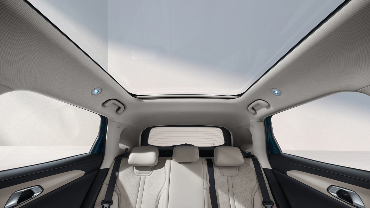 BYD Atto 2 1.5 DM-i — photo 7