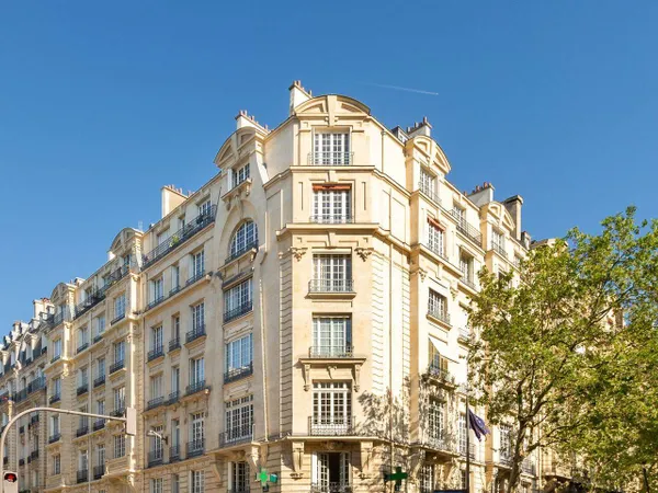 Bureaux 145 m²