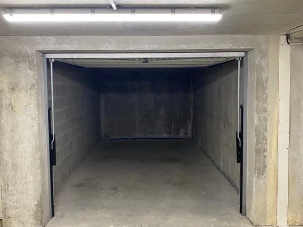 Garage fermé