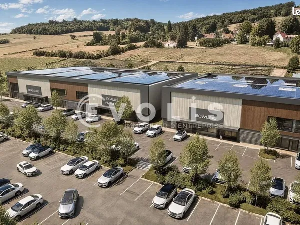 Local d'activité 2 150 m²