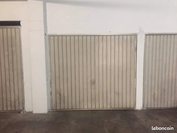 Garage Californie Lenval