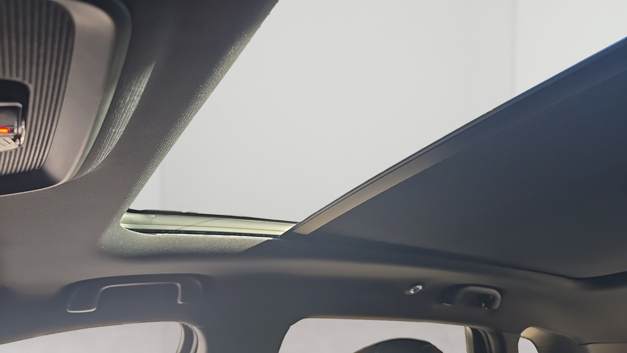 BYD Seal U 1.5l DM-i 324 ch AWD PHEV — photo 16