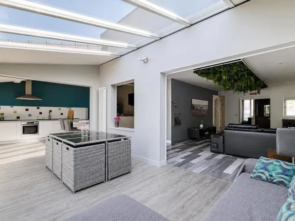 Maison de 7 pièces de 140 m² à Houilles