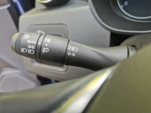 Dacia Duster prestige 1.5 dci 110 ch edc6 4 — photo 19