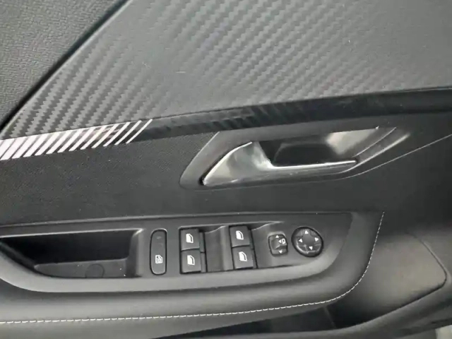 Peugeot 208 hybrid 100 e-dcs6 — photo 112