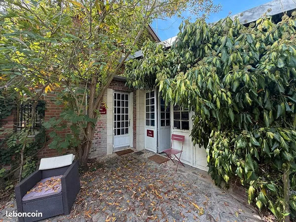 Propriété 8 pièces 254 m²