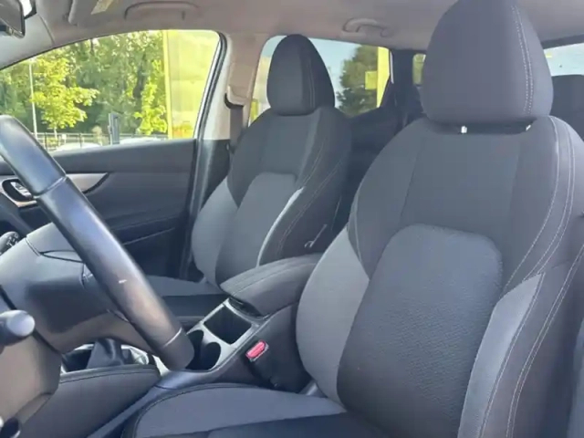 Nissan Qashqai connect edition — photo 12