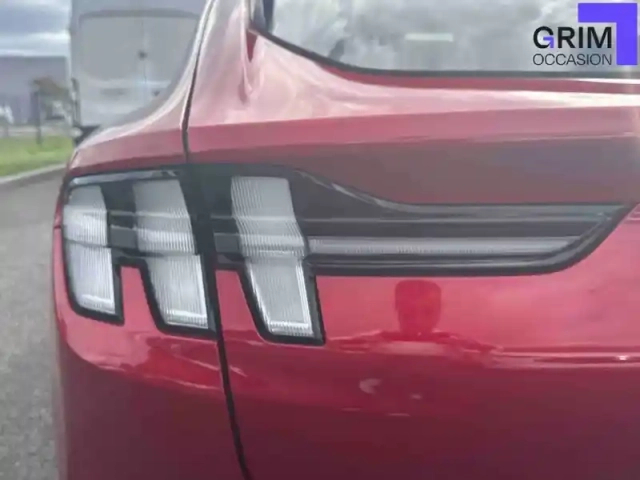 Ford Mustang mach-e standard range 76 kwh 269 ch — photo 19