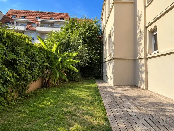 Appartement 5 pièces 159 m²