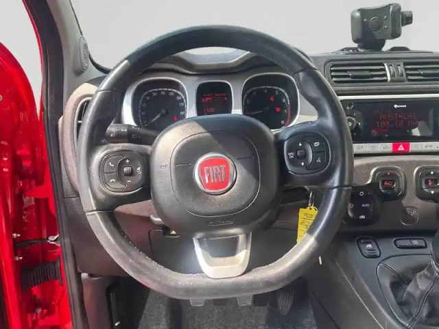Fiat Panda 1.0 70 hybrid s&amp;s city cross — photo 13