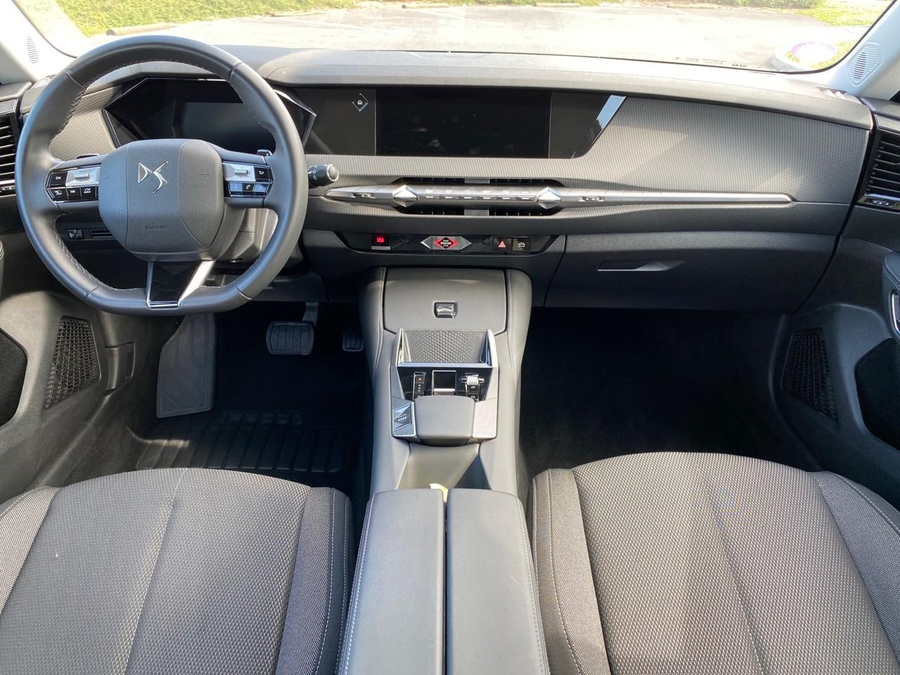 Ds Ds 4 puretech 130ch bastille automatique — photo 8
