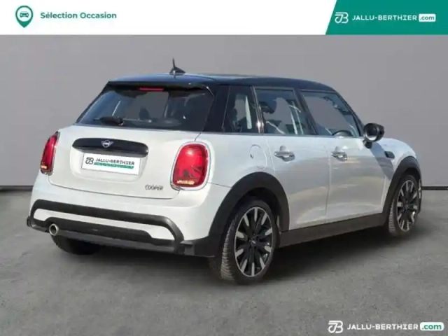 Mini Mini 5 portes cooper 136ch essential bva7 — photo 4