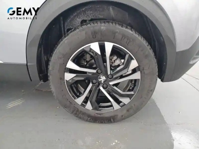 Peugeot 2008 puretech 130 s&amp;s bvm6 — photo 7