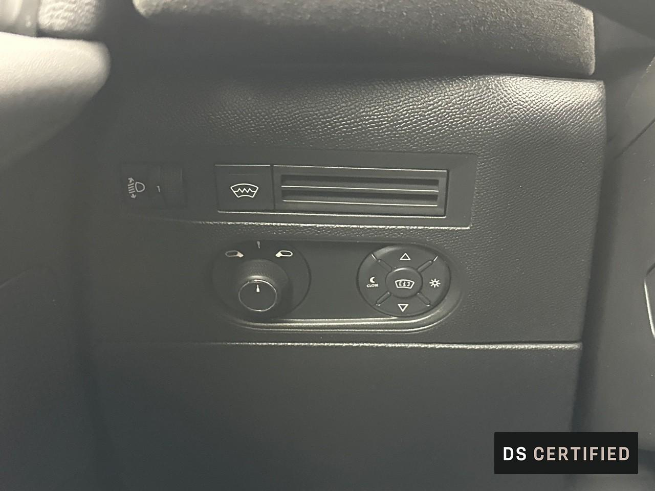 Ds Ds 3 crossback puretech 130 eat8 performance line+ — photo 17