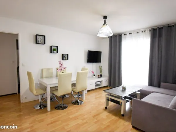 Apparemment T3 56 m² Marseille 9e quartier Dromel