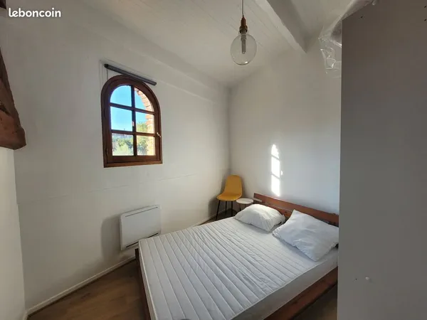 Charmant appartement meublé sous les toits Albi