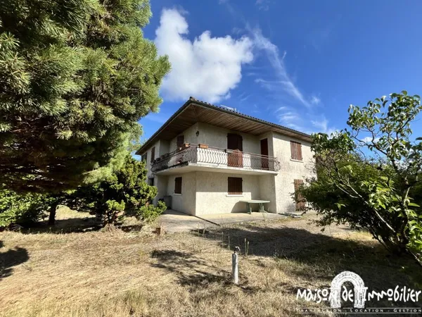 A vendre entre COGNAC, SEGONZAC et JARNAC - Maison familiale