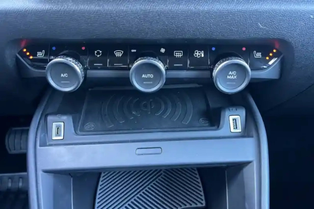 Citroën C4 puretech 130 s&amp;s eat8 — photo 81