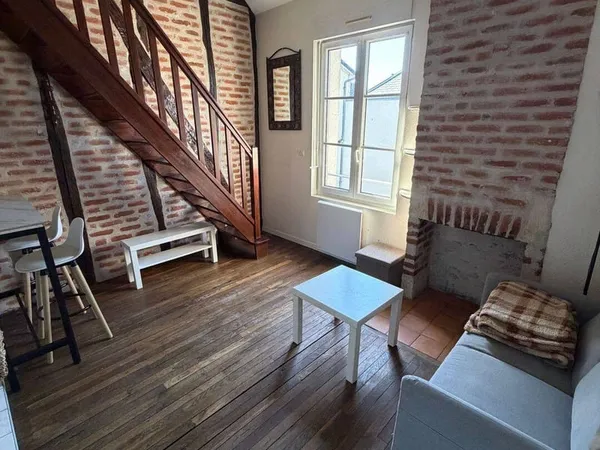 Studio 1 pièce 18 m²