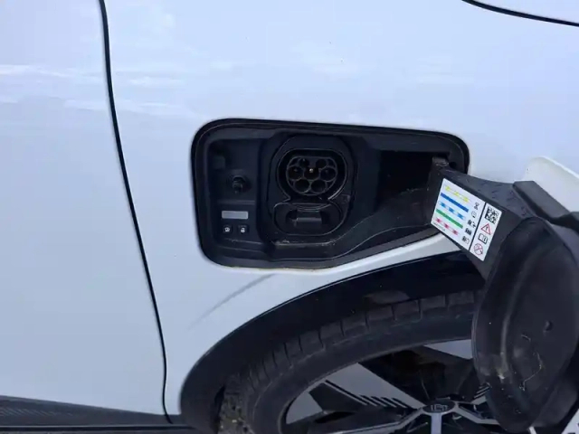 Renault Megane e-tech ev60 220 ch super charge