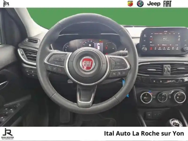 Fiat Tipo cross 1.0 firefly turbo 100ch s/s plus — photo 14