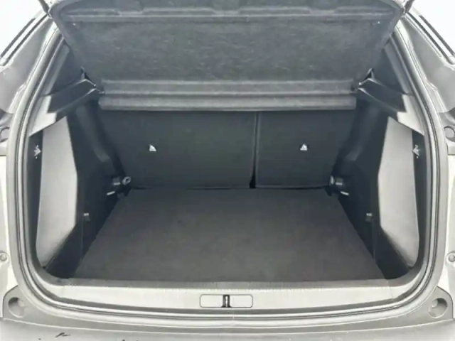 Peugeot 2008 puretech 100 s&amp;s bvm6 — photo 31