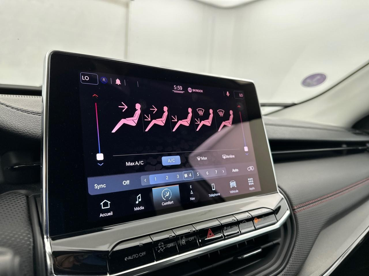 Jeep Compass 1.5 turbo t4 130 ch e-hybrid bvr7 high altitude — photo 24