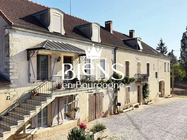 Maison 20 pièces 488 m²